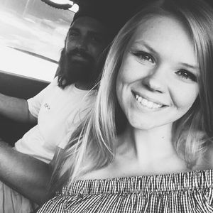 Meet your Posher, Anda